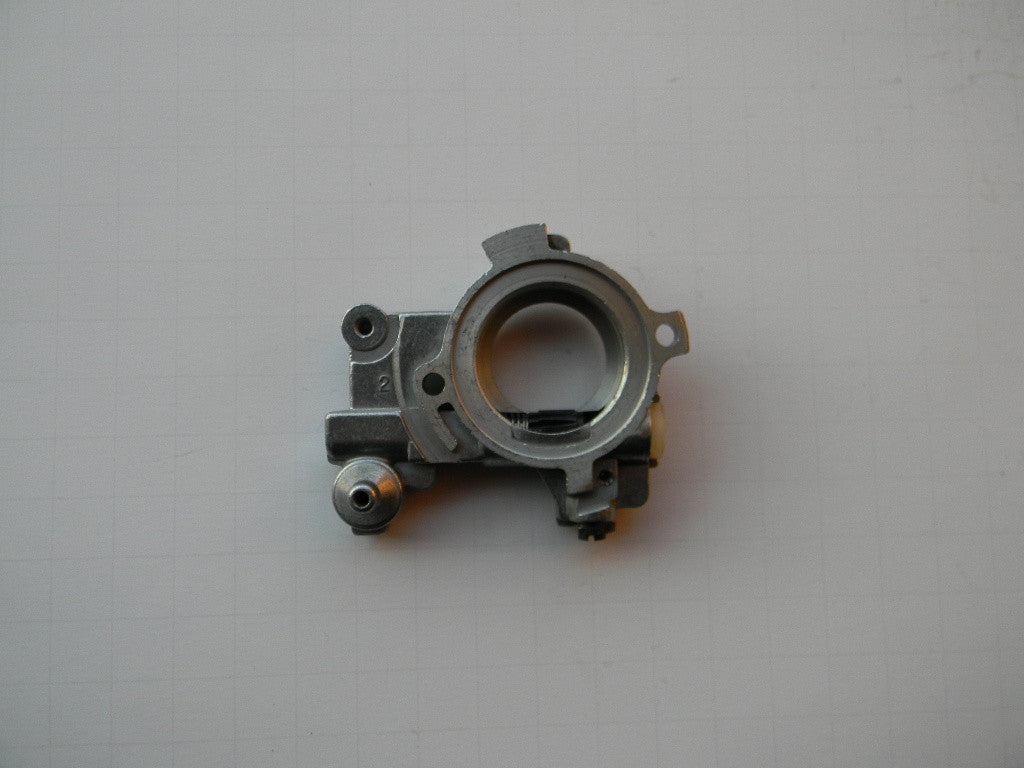 thumbnail image 2 of PROLINE Oil Pump For Stihl 066, 064AV, MS660 Chainsaws - Replaces 1122 640 3205 2 of 5