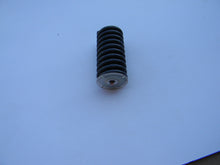 TLB20501 MOUNT SPRING : Jonered 2063, 2163 ,2065, 2165, 2166, 2071, 2171, 2172 Husqvarna 362, 365, 371, 372 OEM = 503-895601, 503-895602