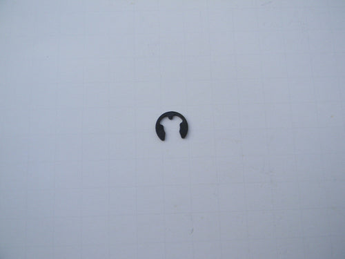 TLHU0224 E - CLIP : Jonsered 2063, 2065, 2071, 2077, 2163, 2165, 2166, 2171, 2172, 2188 / Husqvarna 362, 365, 371, 372, 385, 390