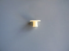 TLST0484 MOUNT PLUG CAP : STIHL 038, 066, 084, 088, MS380, MS381, MS380, MS381, MS660, MS880, TS400 OEM = 1119-791-7306