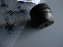 THH56024 MOUNT RUBBER STIHL 024, 026, 028, 038, MS240, MS260, MS380  OEM = 1121-790-9909